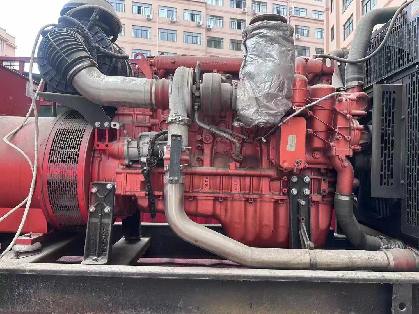 望谟如何选择适合 600kW 柴油发电机组的过载保护器？